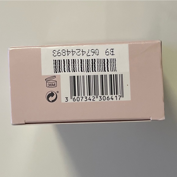 Calvin Klein Sheer Beauty Eau de Toilette - Picture 6 of 7